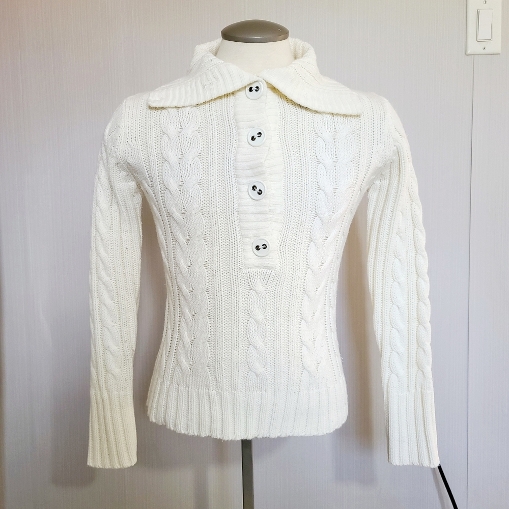 EUC Urban Heritage Cable Knit Sweater
